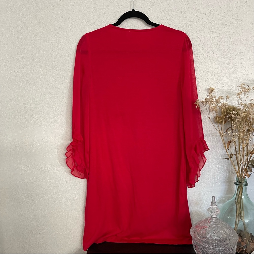 Red Dress - Picture 2 of 4